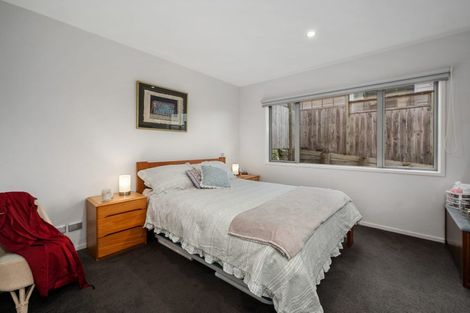 Photo of property in 15 Beechwood Road, Rothesay Bay, Auckland, 0630