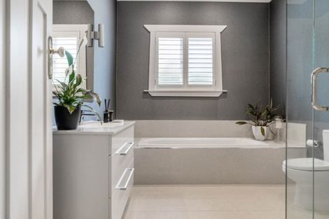 Photo of property in 84 Sarsfield Street, Herne Bay, Auckland, 1011