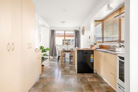 Photo of property in 5a Dowding Street, Melville, Hamilton, 3206