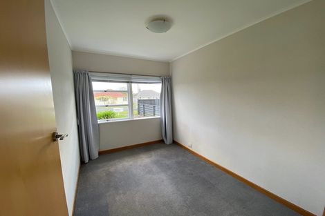 Photo of property in 106 Eversleigh Road, Belmont, Auckland, 0622