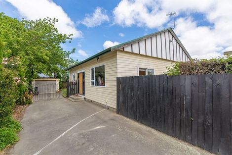 Photo of property in 16 Burke Street, Addington, Christchurch, 8024
