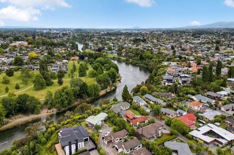 Photo of property in 4/84 Braid Road, St Andrews, Hamilton, 3200