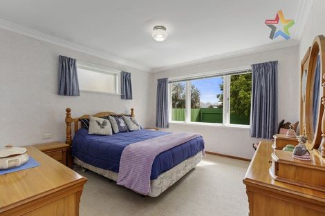 Photo of property in 72 Tiro Tiro Road, Levin, 5510