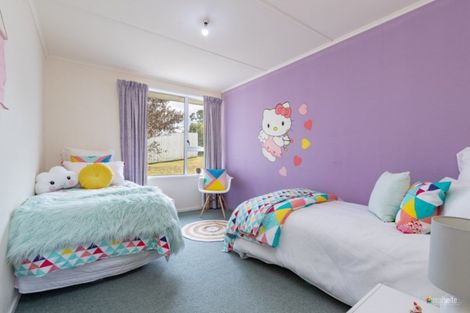 Photo of property in 21 Hiwi Crescent, Titahi Bay, Porirua, 5022