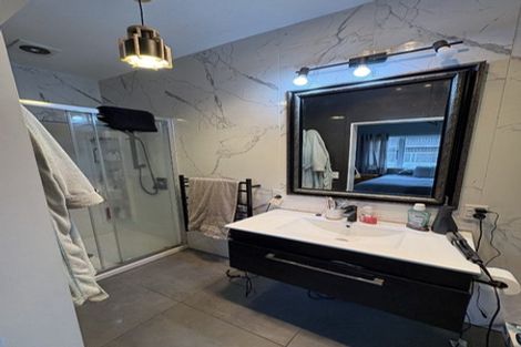 Photo of property in 112 Upper Fitzherbert Road, Wainuiomata, 5373