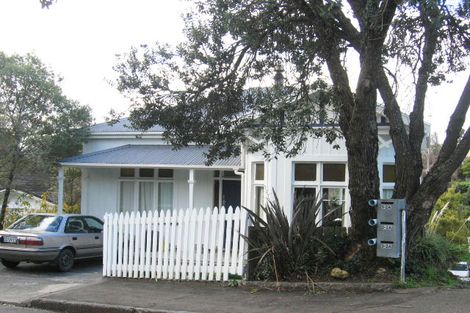 Photo of property in 4 Burlington Road, Hospital Hill, Napier, 4110