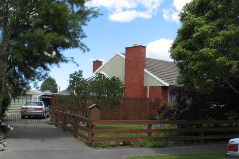 Photo of property in 26 Everest Street, Burnside, Christchurch, 8053