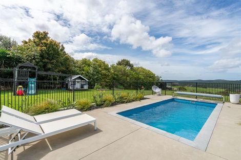 Photo of property in 110 Zanders Road, Helensville, Waimauku, 0882