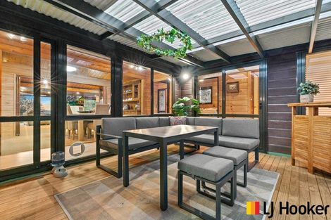 Photo of property in 77 Awanui Rise, Papakura, 2582