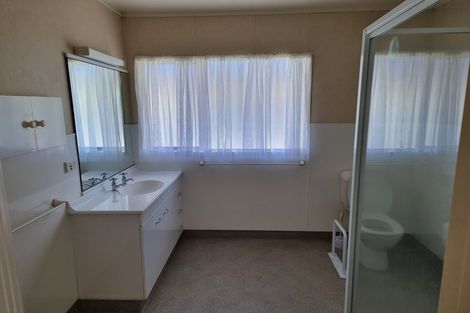 Photo of property in 8 Noone Close, Onerahi, Whangarei, 0110