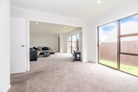 Photo of property in 17 Lochinver Road, Papatoetoe, Auckland, 2025