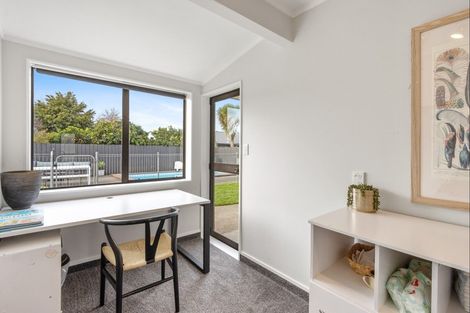Photo of property in 1244 Louie Street, Parkvale, Hastings, 4122