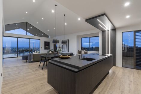 Photo of property in 293 Kitchener Road, Pukekohe, 2120