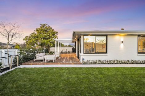 Photo of property in 23 Birkenhead Street, Avonhead, Christchurch, 8042