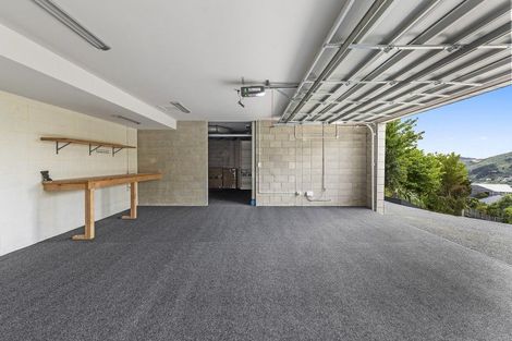 Photo of property in 24 Mewburn Rise, Karori, Wellington, 6012