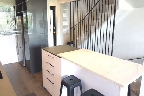 Photo of property in 2/6 Waima Street, Grey Lynn, Auckland, 1021