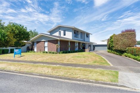 Photo of property in 14 Matipo Street, Levin, 5510