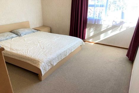 Photo of property in 60 Casuarina Road, Half Moon Bay, Auckland, 2012