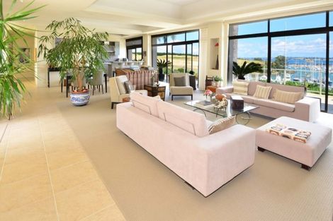 Photo of property in 74 Voyager Drive, Gulf Harbour, Whangaparaoa, 0930