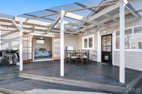 Photo of property in 14 Trafalgar Street, Waiwhetu, Lower Hutt, 5010