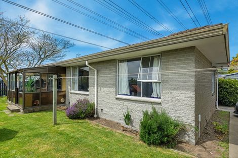 Photo of property in 2/7 Fiona Place, Hei Hei, Christchurch, 8042