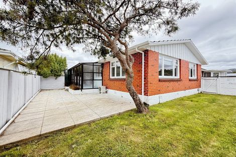 Photo of property in 58 Wai-iti Crescent, Woburn, Lower Hutt, 5010