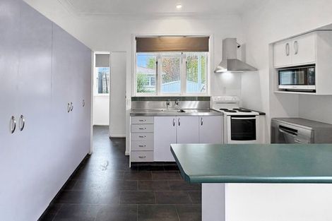Photo of property in 38 Kirk Street, Otaki, 5512