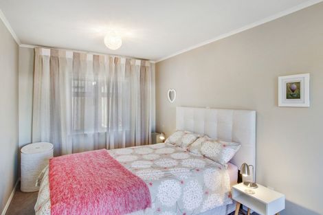 Photo of property in 684 Waitarere Beach Road, Waitarere Beach, Levin, 5510