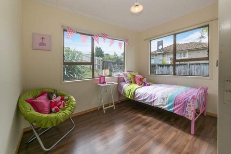 Photo of property in 125 Captain Scott Road, Glen Eden, Auckland, 0602