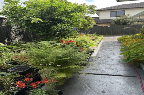 Photo of property in 5a Mangarata Avenue, Papatoetoe, Auckland, 2025