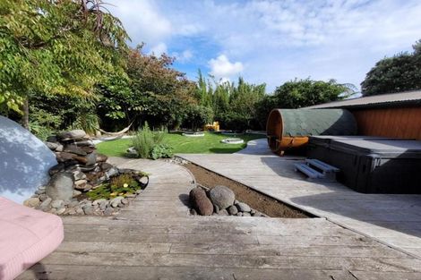 Photo of property in 20 Carthew Street, Okato, 4335