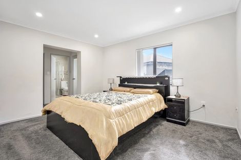 Photo of property in 21e Fort Richard Road, Otahuhu, Auckland, 1062