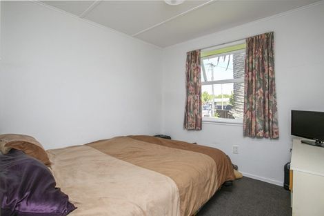 Photo of property in 11 Hardie Grove, Featherston, 5710