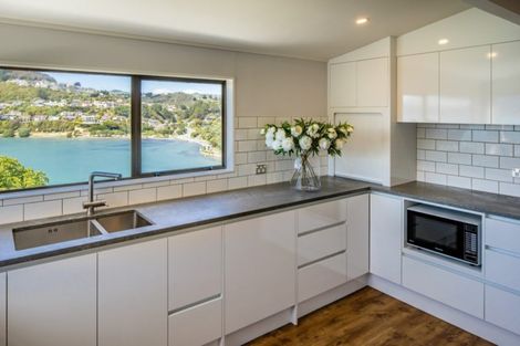 Photo of property in 30 Seaview Road, Paremata, Porirua, 5024
