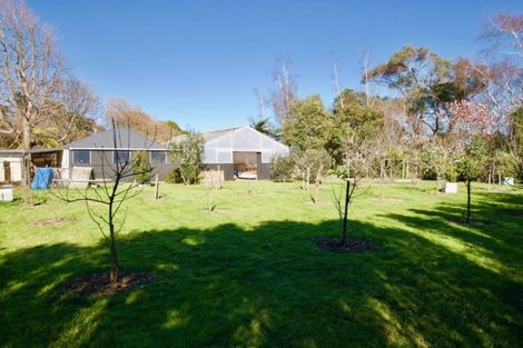 Photo of property in 15 Gleeson Road, Manakau, Levin, 5573