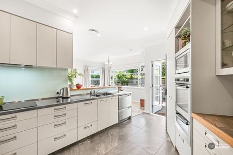 Photo of property in 16 Myrtle Street, Hutt Central, Lower Hutt, 5010