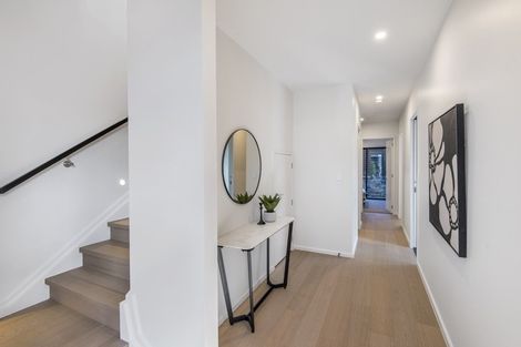 Photo of property in 16a Saltburn Road, Milford, Auckland, 0620