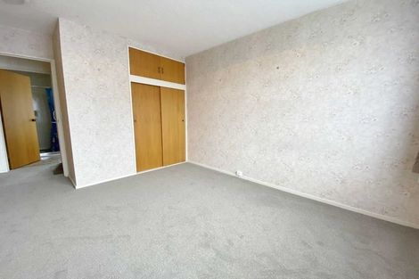 Photo of property in 1/14 Momorangi Crescent, Redwood, Christchurch, 8051