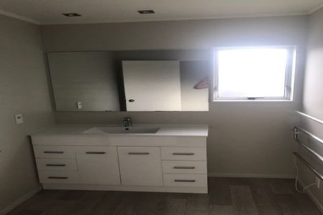 Photo of property in 3 Alpha Street, Papakura, 2110