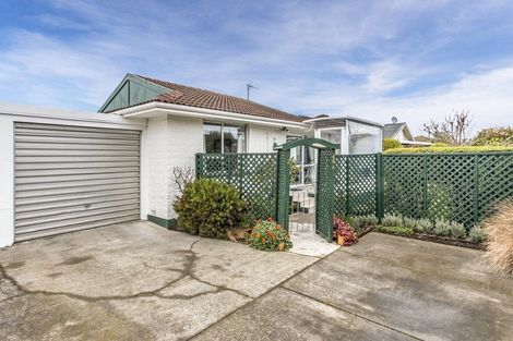 Photo of property in 2/46a Valecrest Avenue, Parklands, Christchurch, 8083