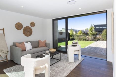 Photo of property in 160 Gardiners Road, Harewood, Christchurch, 8051