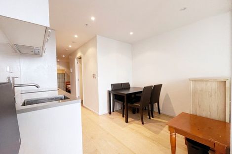 Photo of property in Queen's Residences, 1611/8 Airedale Street, Auckland Central, Auckland, 1010