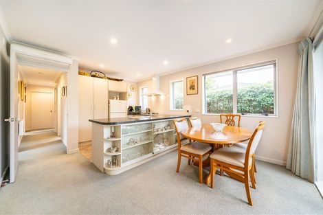 Photo of property in 2/32 Marion Street, Silverstream, Upper Hutt, 5019