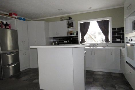 Photo of property in 120 Stobo Street, Grasmere, Invercargill, 9810