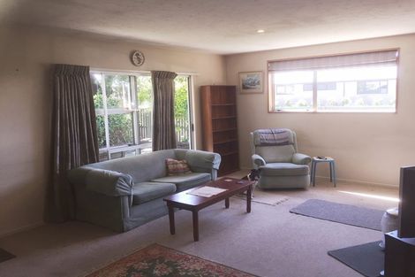 Photo of property in 20 Amberley Beach Road, Amberley, 7410