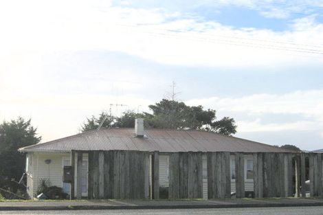 Photo of property in 16 Corks Road, Te Kamo, Whangarei, 0112