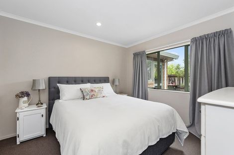 Photo of property in 32 Bramley Drive, Rototuna, Hamilton, 3210