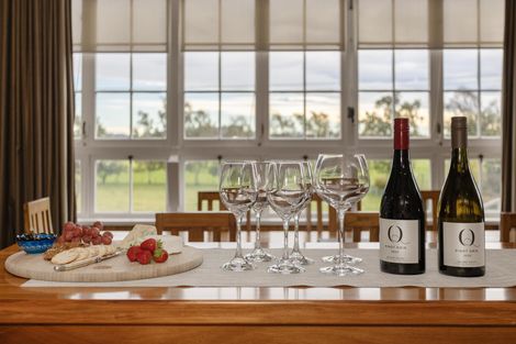 Photo of property in 33 Wellington Street, Enfield, Oamaru, 9491