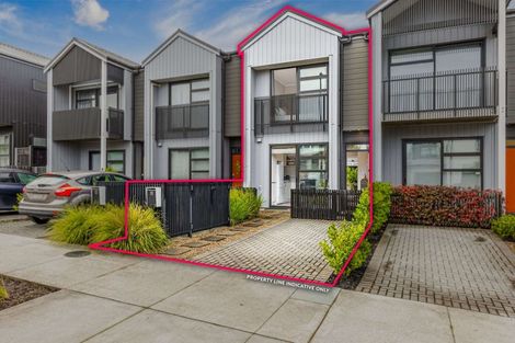 Photo of property in 11 Wai Place, Westgate, Auckland, 0614