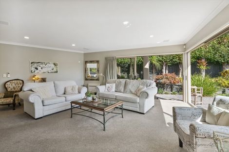 Photo of property in 1/139 Nile Road, Milford, Auckland, 0620